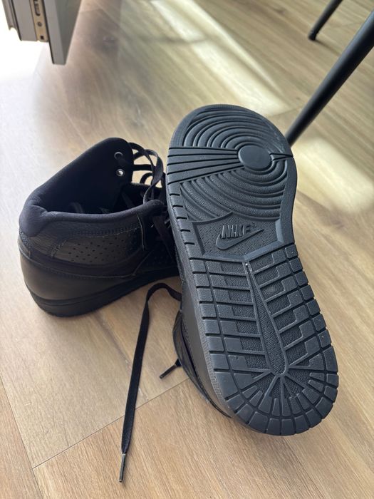 Buty Nike Jordan rozmiar 44 stan bdb