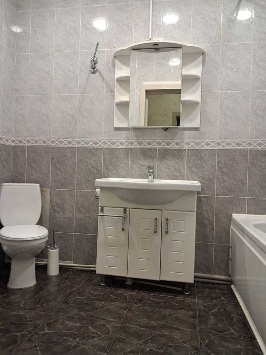 ДЕРЖАВНІ програми - так! 3-кімнатна квартира З РЕМОНТОМ на пр.Лесі Українки (пр.Гагаріна).