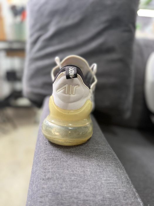 Nike Air Max 270