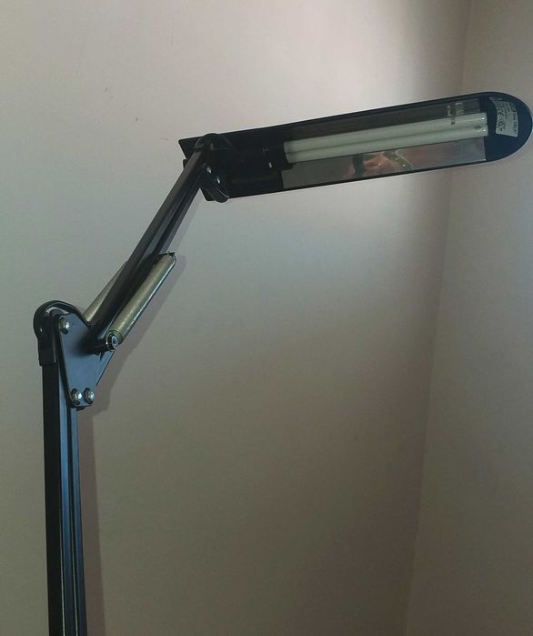 Candeeiro projetor p/ secretária