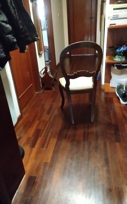 Cadeira de quarto como nova excelente estado