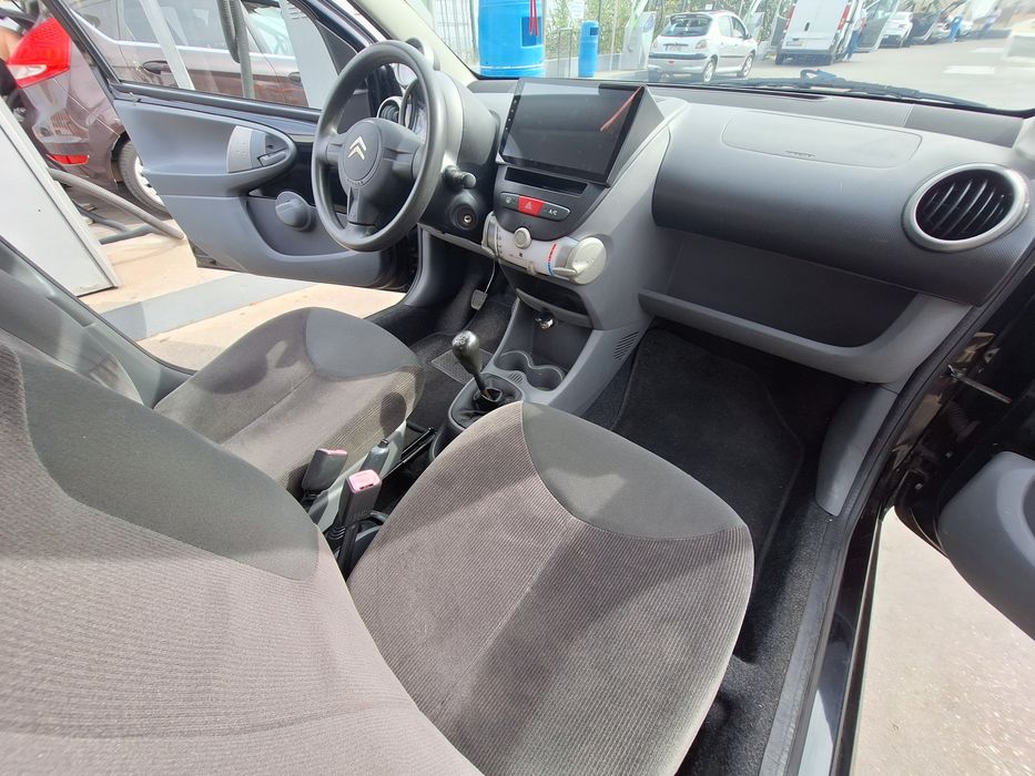 Citroën C1 com infotainment