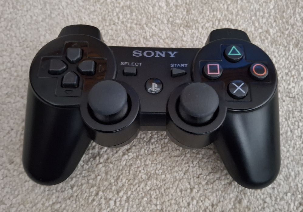 PS3 Fat 40GB (Selo de Garantia Sony) + Comando Original + Jogos