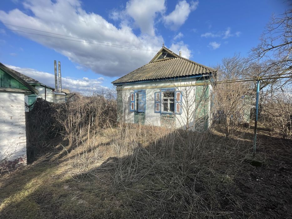 Продам 2- ва будинки , або обмін на авто)