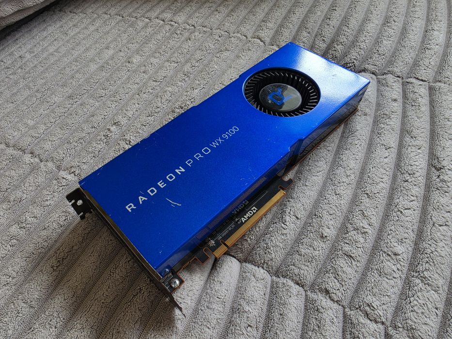 ATI Radeon Pro WX9100