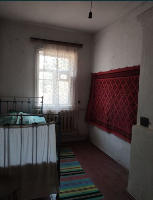 Продаж хорошого будинку в центральній частині с. В'язівок