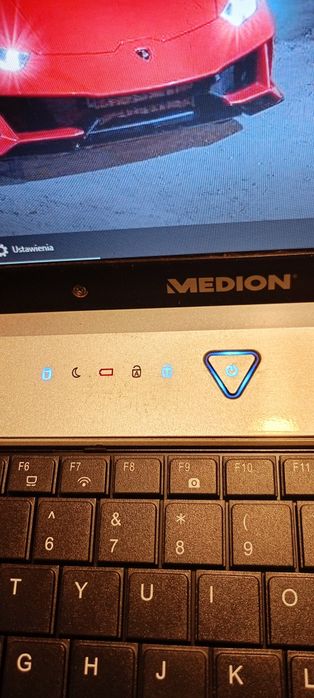 Medion laptop do internetu pracy nauki na prawo jazdy