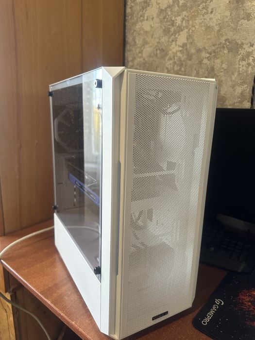 Компьютер GeForse GTX 1080, ssd 250 DDR4 16GB
