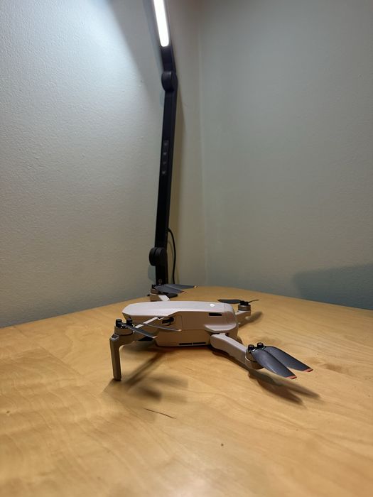 Dron DJI MINI 2 + hardshell