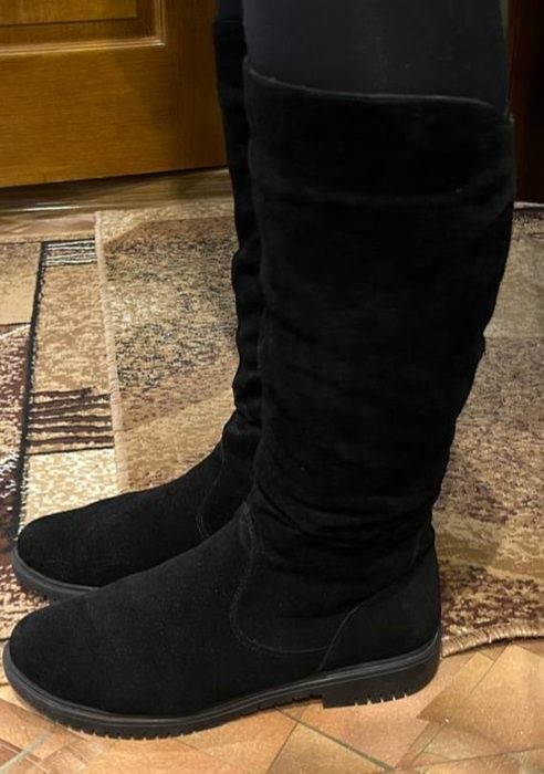 Замшеві зимові чобітки