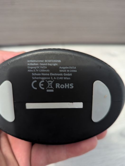 Потративная блютуз колонка