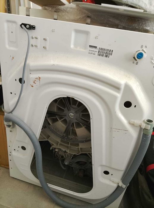 2x Máquinas de Lavar Roupa | Whirlpool + Ariston Hotpoint | Necessitam reparação