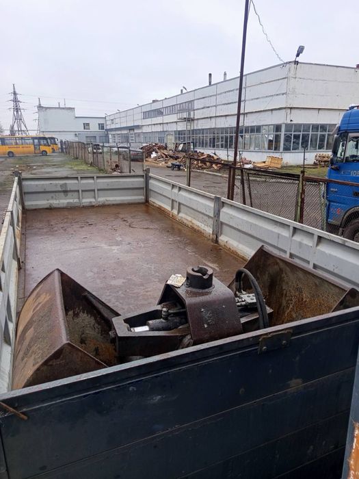 Маніпулятор, самоскид, грейфер