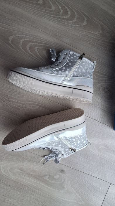 Wysokie trampki dziewczęce rozmiar 34