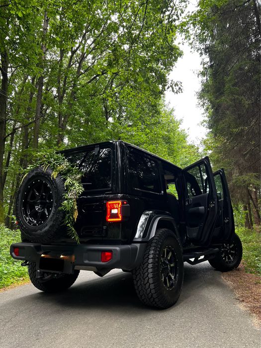 Wynajem na Ślub / Samochód do Ślubu - Jeep Wrangler Sahara