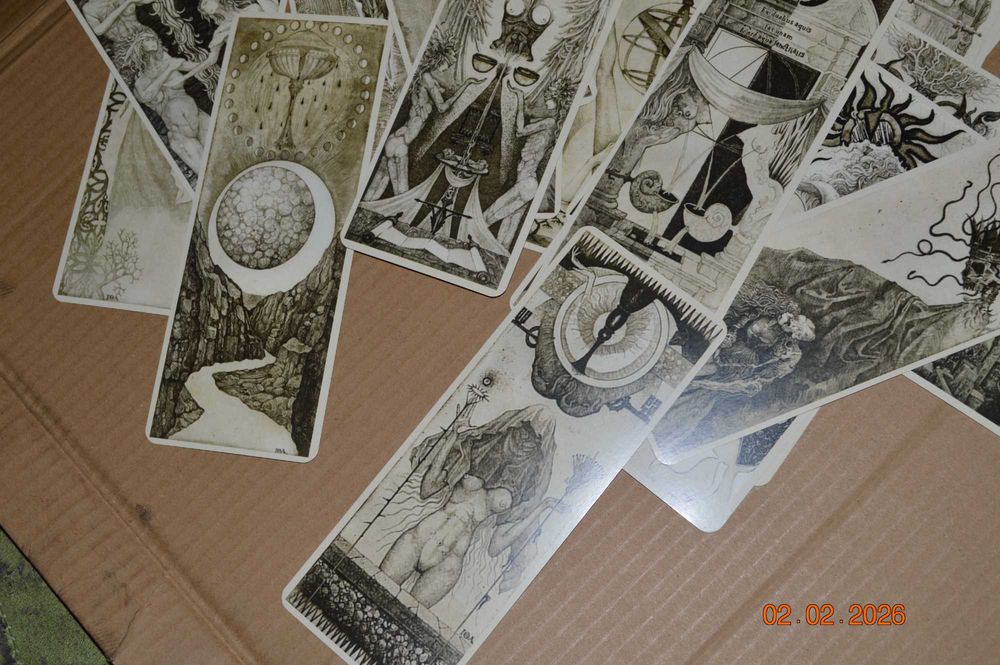 Карти Таро Ионы (IONA Tarot) НОВІ