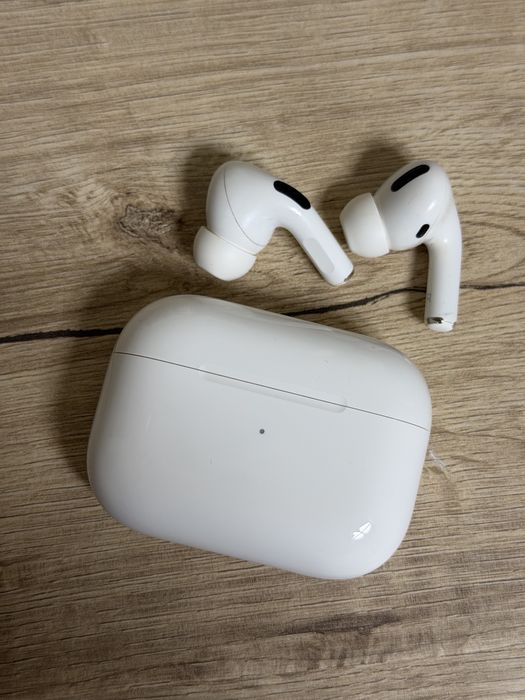 Наушники Apple airpods Pro (1 поколение)