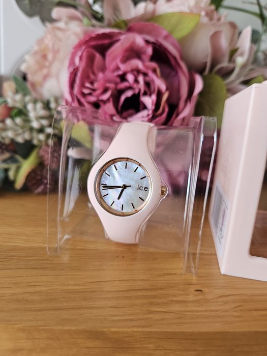 Zegarek damski / dziewczęcy ICE-WATCH Pearl Extra Small