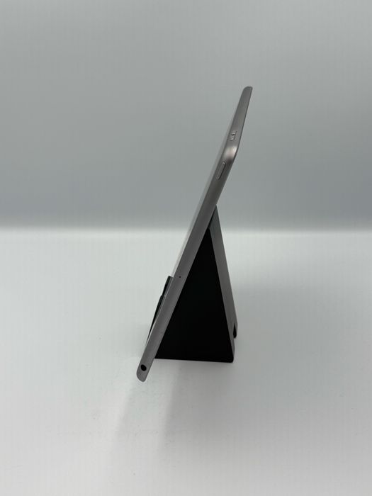 iPad 6 покоління 9.7 128gb space Gray ідеал з гарантією Без обмежень