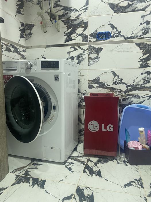 Продам 3-комнатную квартиру с видом на Днепр