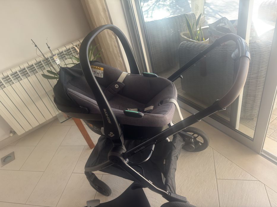 Carinho Maxi cosi Trio Lily mais Base Family fix isofix 360