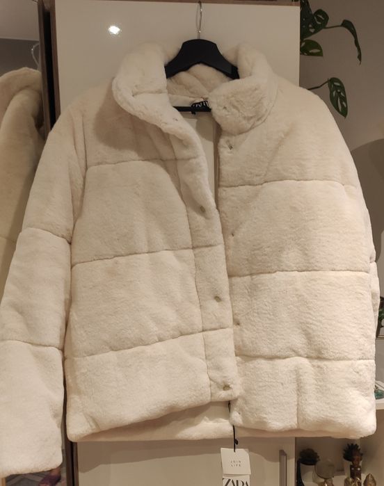 Futerko nowe Zara