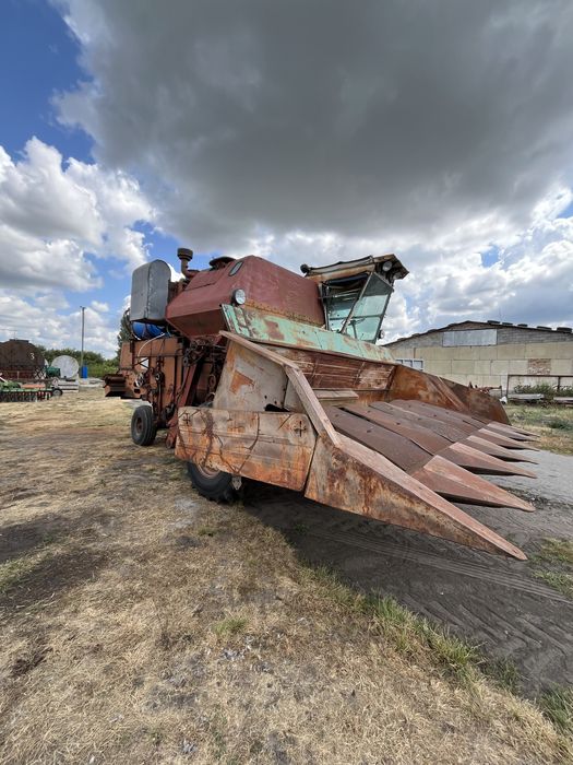 Комбайн зернозбиральний НИВА СК-5