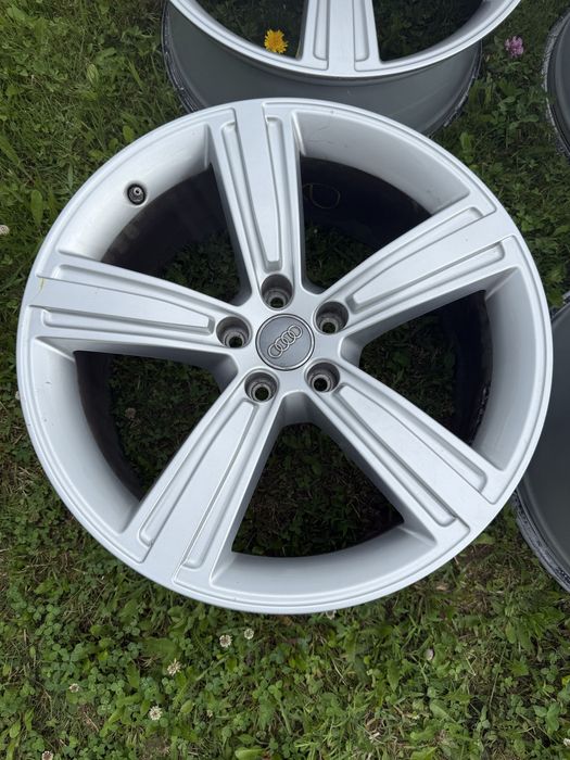 Felgi aluminiowe Audi OE ET 32 8jx19” 5x112 A6 C6 C7 A8D4 Q3 Q5