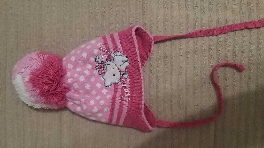 Шапочки для дівчинки