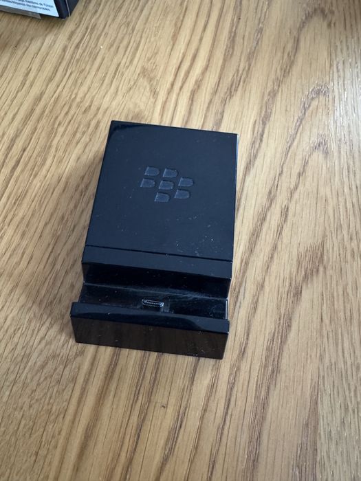 Stacja dokująca do ładowania Blackberry