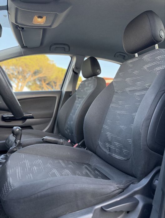 Opel Corsa 1.2 - 99.000km - 2011 - Garantia 18 meses