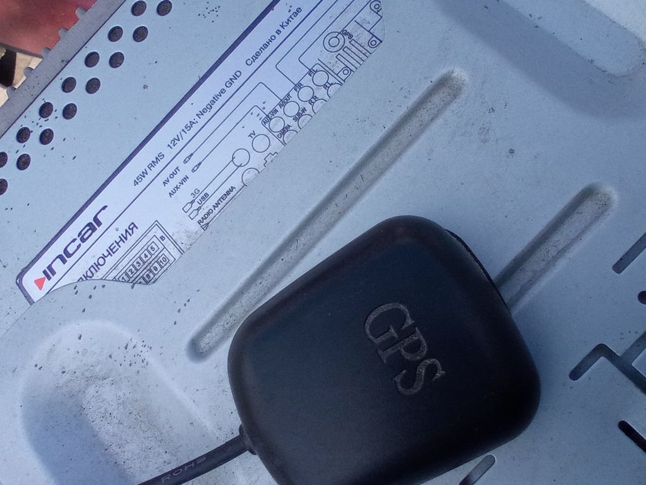 Продам 2х дінову Автомагнітолу.