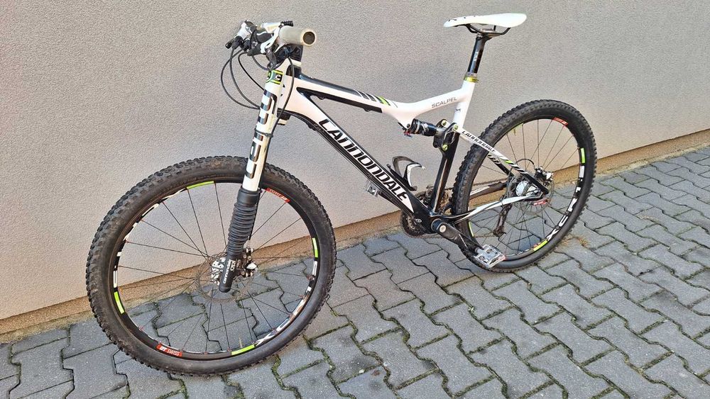 Cannondale Scalpel Carbon | Lefty | DT Swiss | Legenda XC |