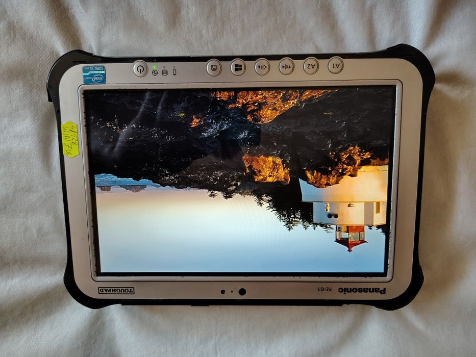 Pancerny Panasonic FZG1 DO DIAG WIND 7 LUB 10 4GB 128GB  BRAKI