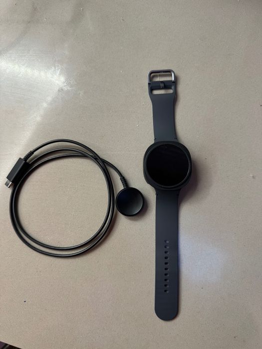 Samsung Galaxy Watch 8 - 44mm (Bluetooth + GPS)