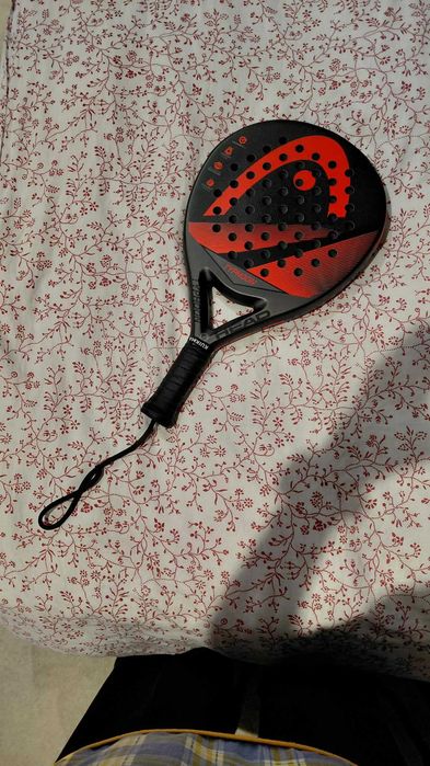 Raquete Padel Head Graphene Touch Typhoon – Como Nova / Bom Estado ​Descrição: Vendo raquete de padel Head Graphene Touch Typhoon