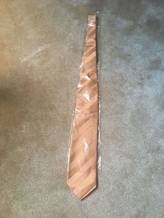 Lantier jedwabny krawat złoto-morelowe paski piekny