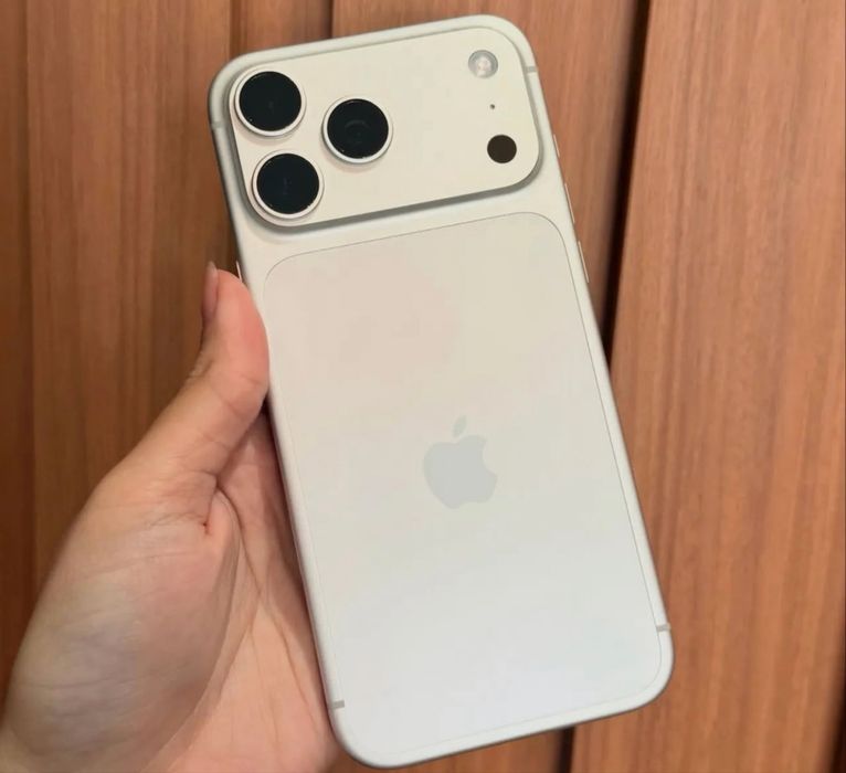Iphone 17 pro max cinza