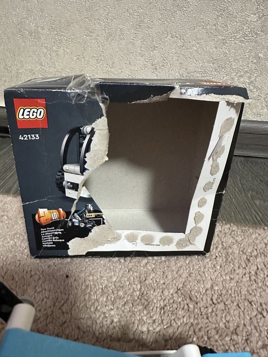 Конструктор LEGO Technic Телескопічний навантажувач 163 деталі