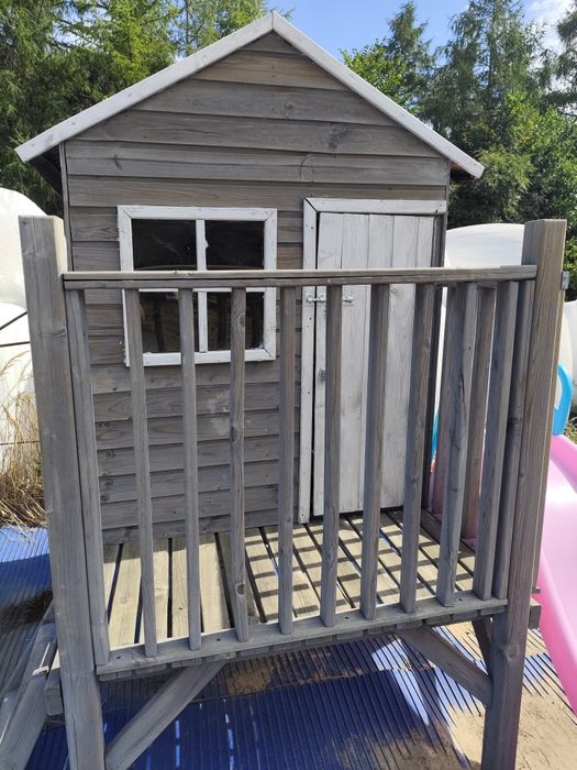 Domek drewniany dla dzieci