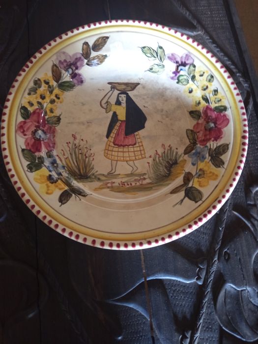 Várias velharias e antiguidades