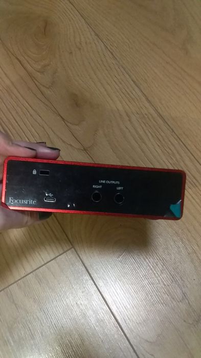 Focusrite Scarlett Solo 3rd Gen з оригінальним проводом