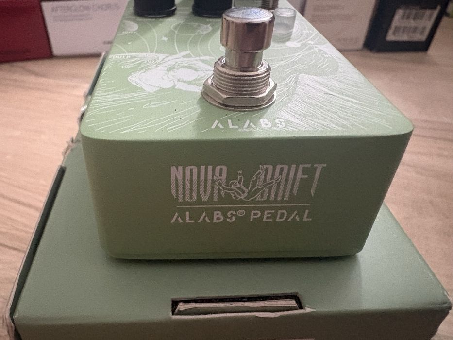 ALABS Nova Drift - ambient / modulation workstation