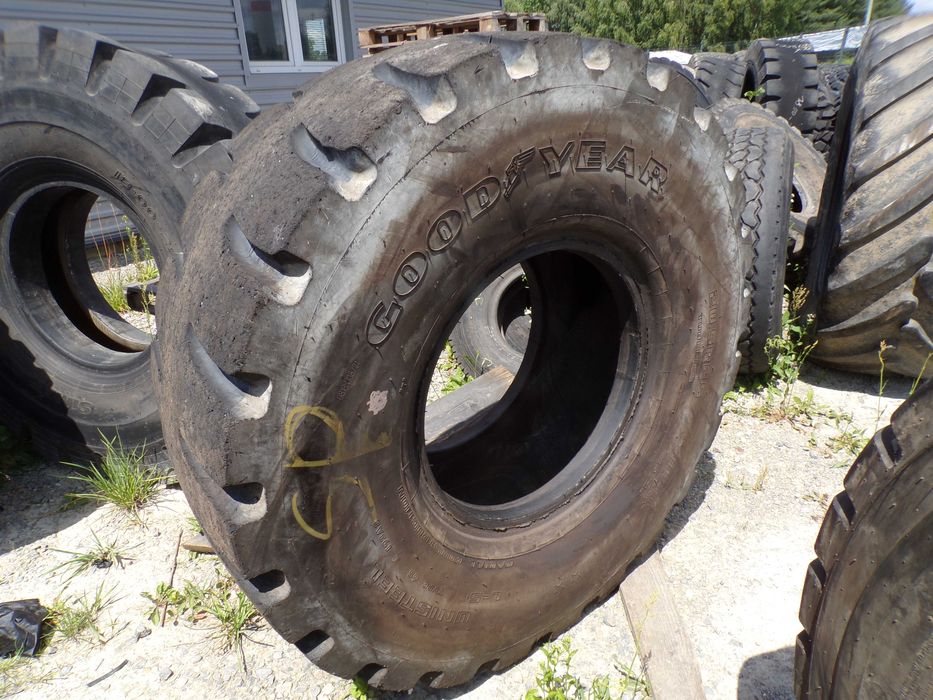 Opona 20.5R25 GOODYEAR UNISTEL L-5 (2000 netto)