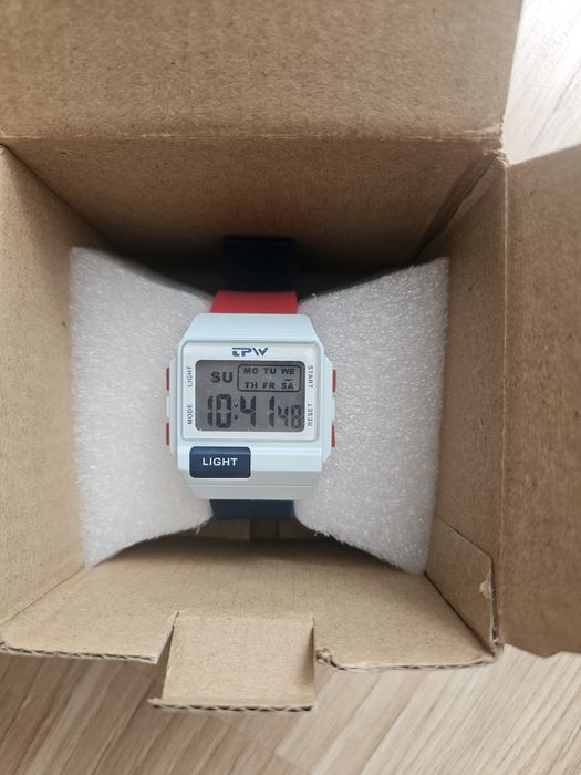 Zegarek elektroniczny TPW K9056 LCD sportowy 36 mm czerwono-granatowy NOWY