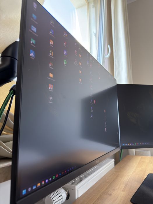 2x Monitor MSI MPG 274URF QD | 4K 160HZ | Zadbane!