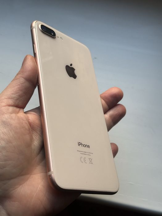 Iphone 8 plus , 64 Gb neverlok