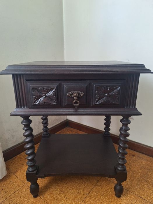 Conjunto de Quarto antigo mobiliário Bilro