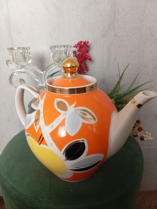 Фужеры бокалы стаканы Чайник 1,7л 60-х г. фарфоровый Полунное