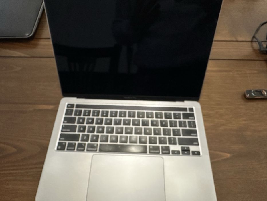 Macbook A2338 avariado
